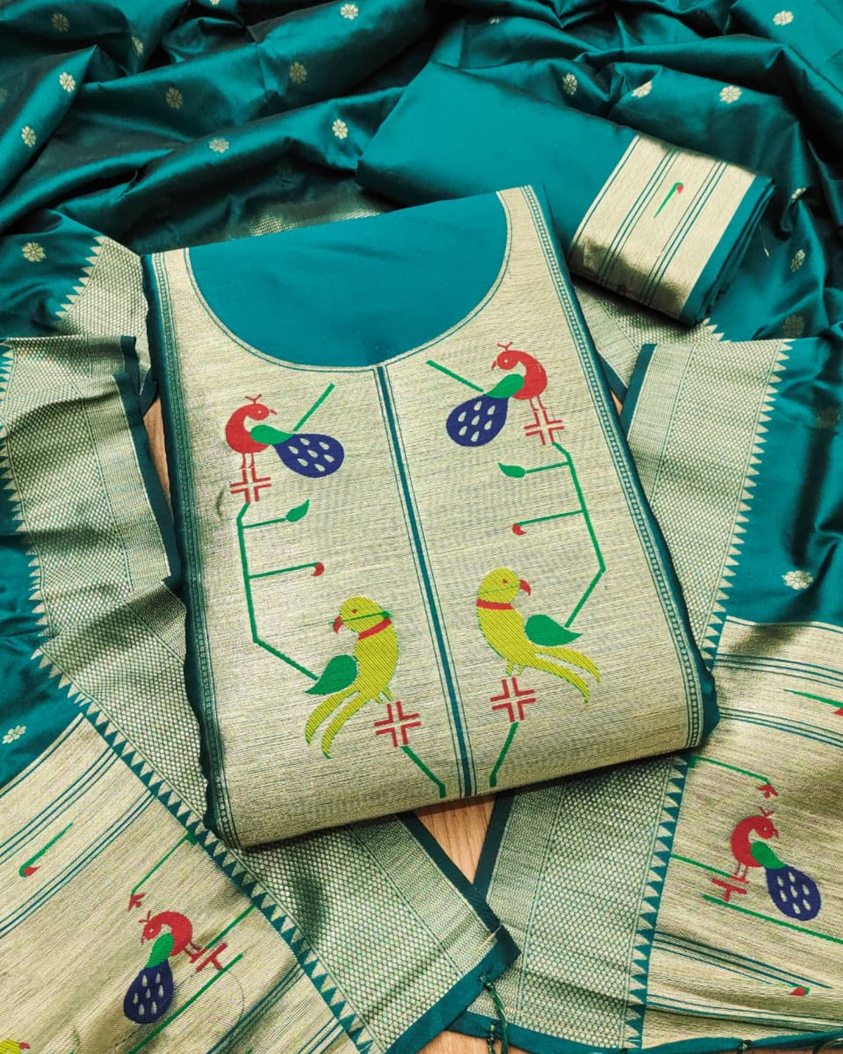 Saajiri - Paithani Dress Material