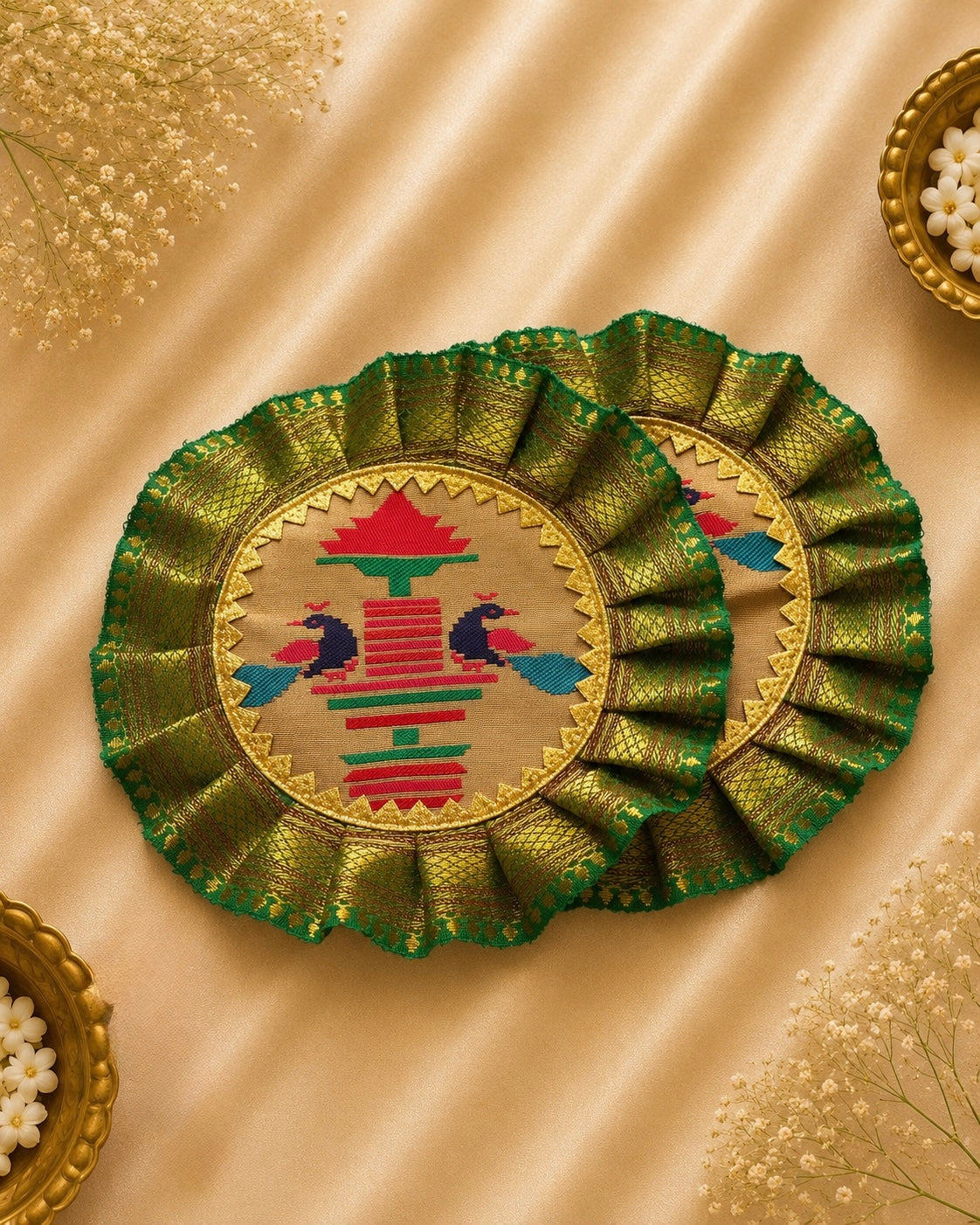 Paithani Samai Aasan