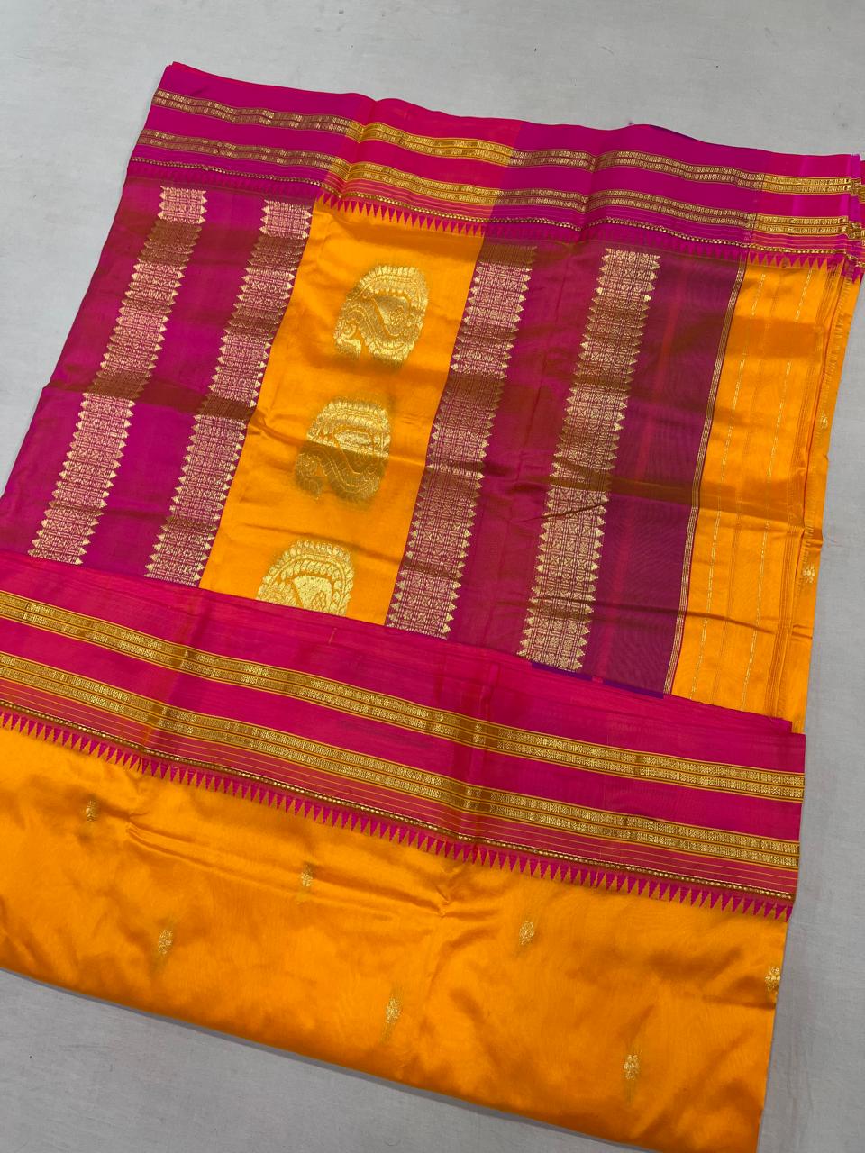 Narayanpeth Pure Silk Paithani - Kalavya