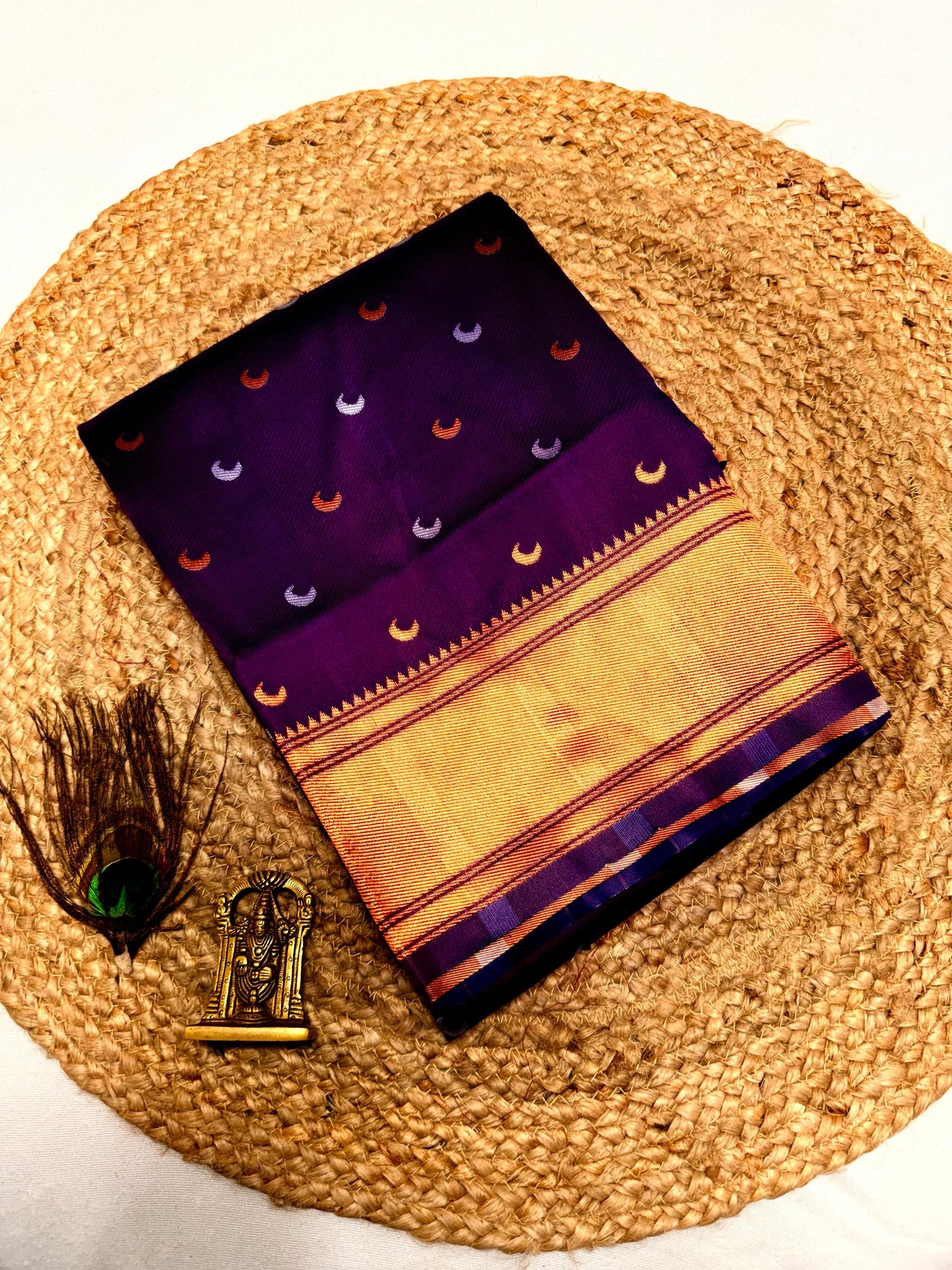 Chandrakor Kalanji Paithani - Kalavya