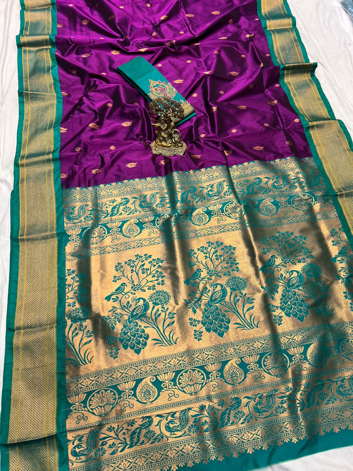 Kadiyal Paithani With Work Blouse Piece - Kalavya