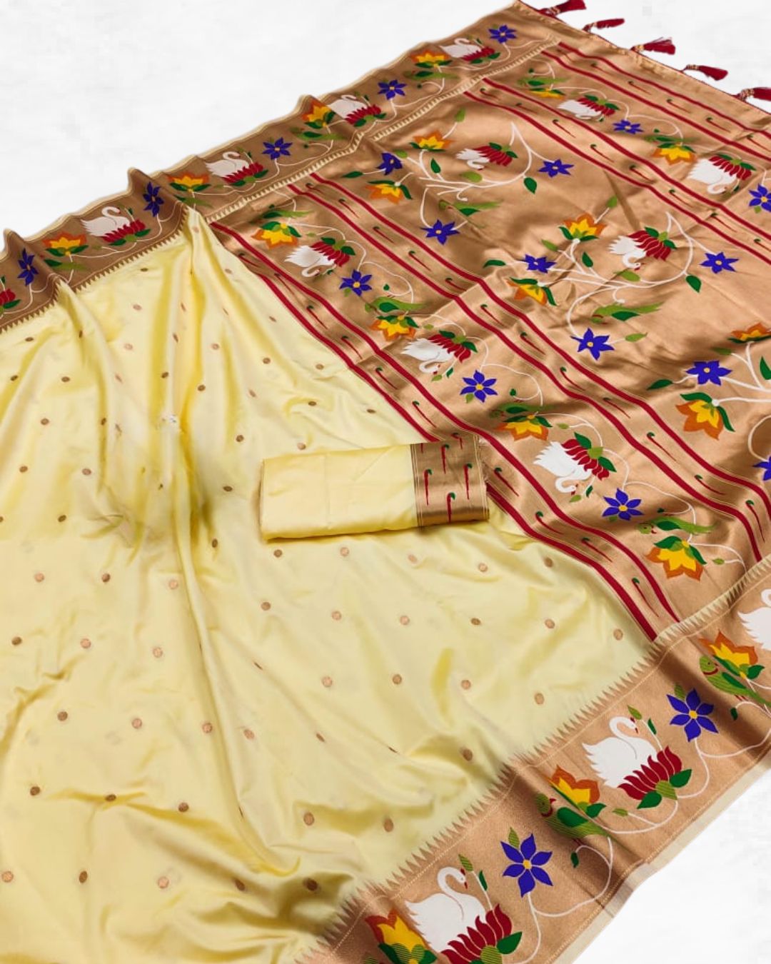 Rajhans Paithani Saree - Kalavya