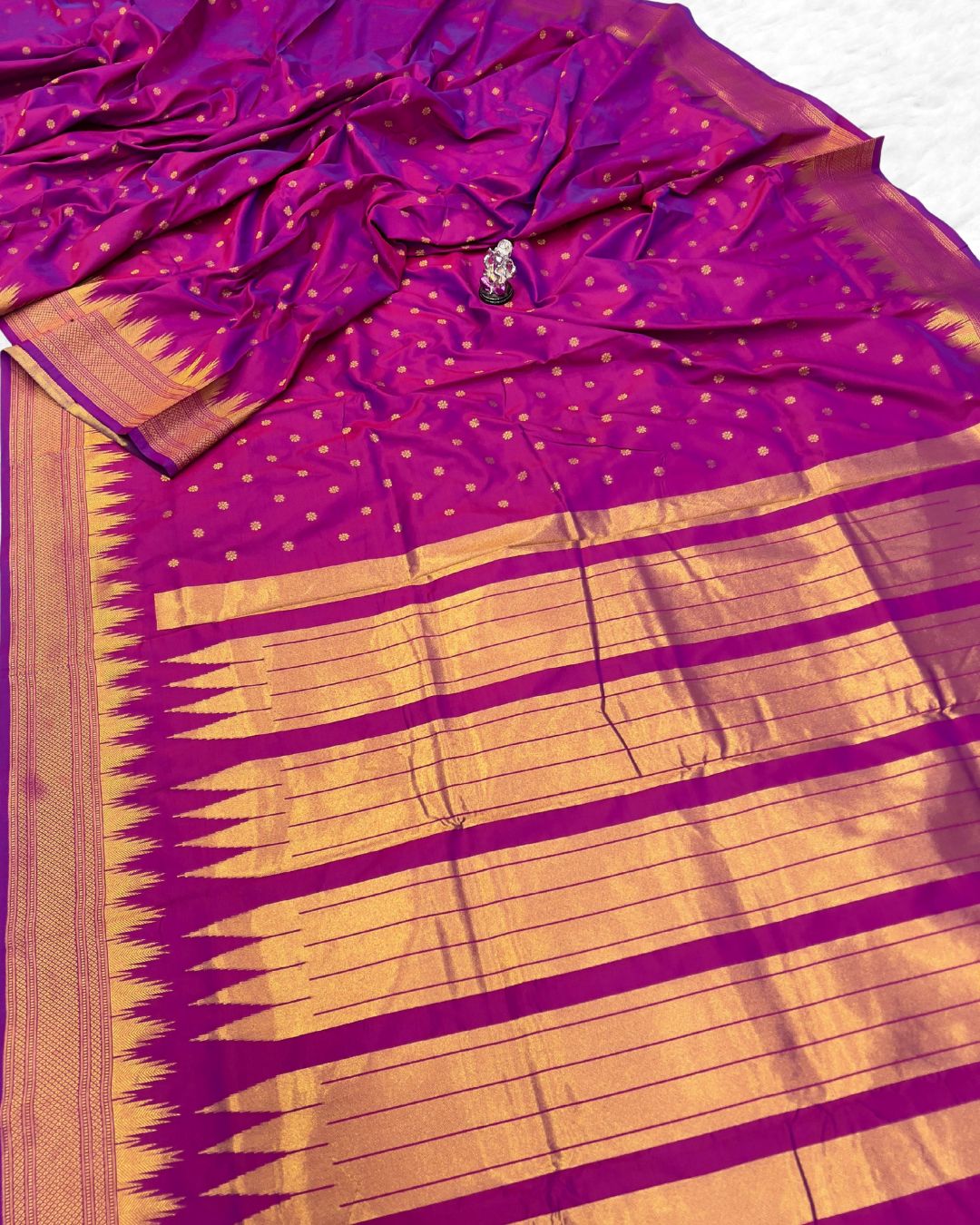 Temple Irkal Paithani - Kalavya